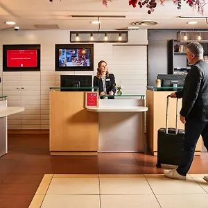 Ibis Paris La Defense Esplanade Courbevoie